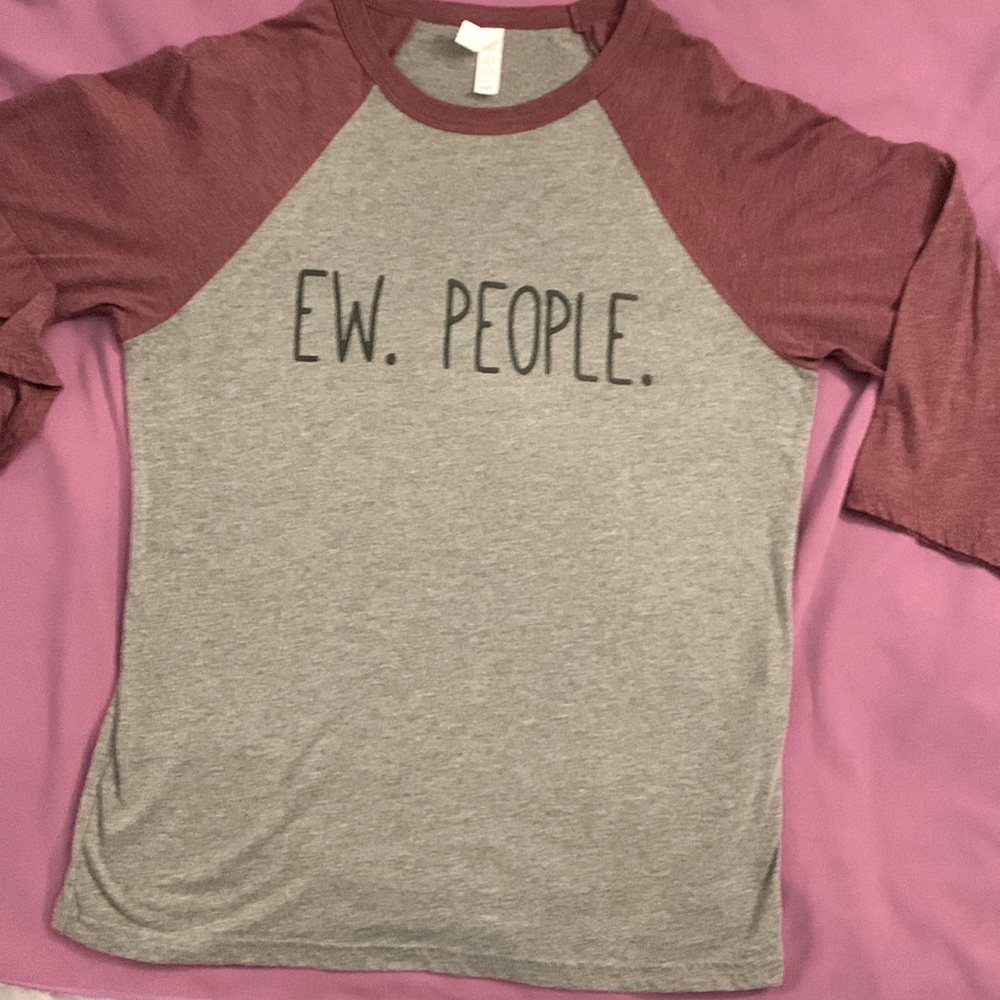 Ew. People size Medium
